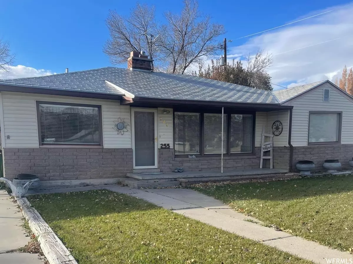 Ferron, UT 84523,255 N STATE ST