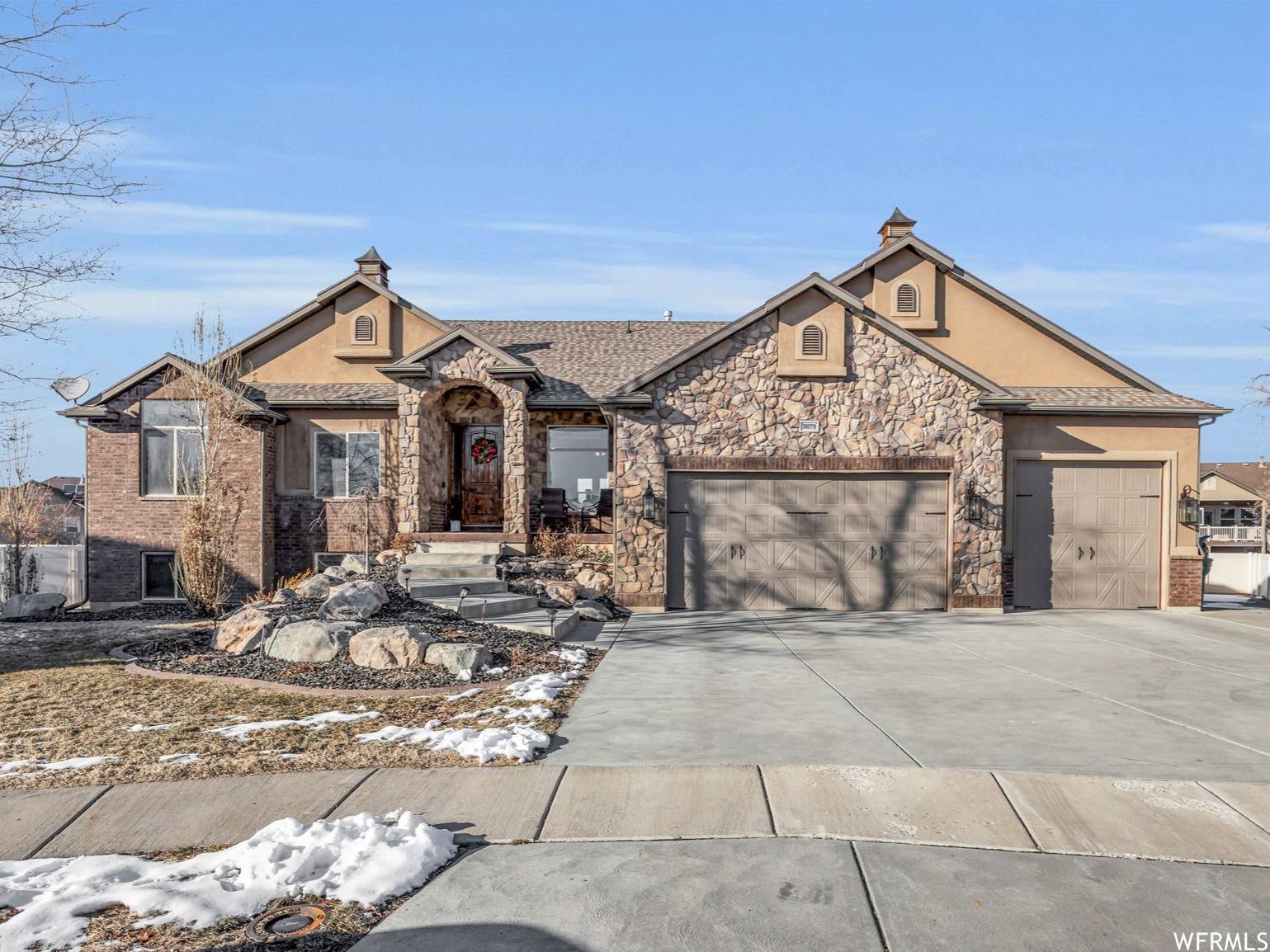 3679 S 4925 W,  West Haven,  UT 84401