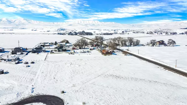 Tremonton, UT 84337,11145 N 8300 W #9