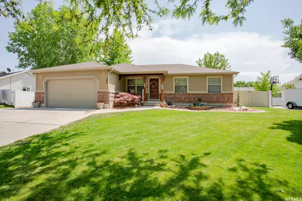 Woods Cross, UT 84087,943 W 1100 S
