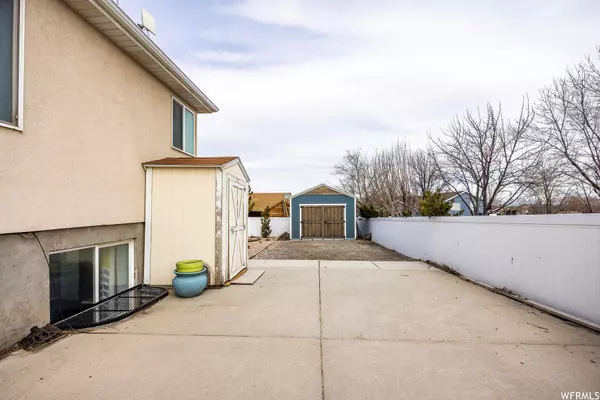 South Jordan, UT 84095,3766 W ELK  PARK CT S