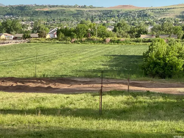 Uintah, UT 84405,1949 E 6450 S