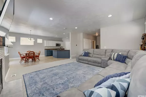 Lehi, UT 84043,2770 W FOX HUNTERS LOOP