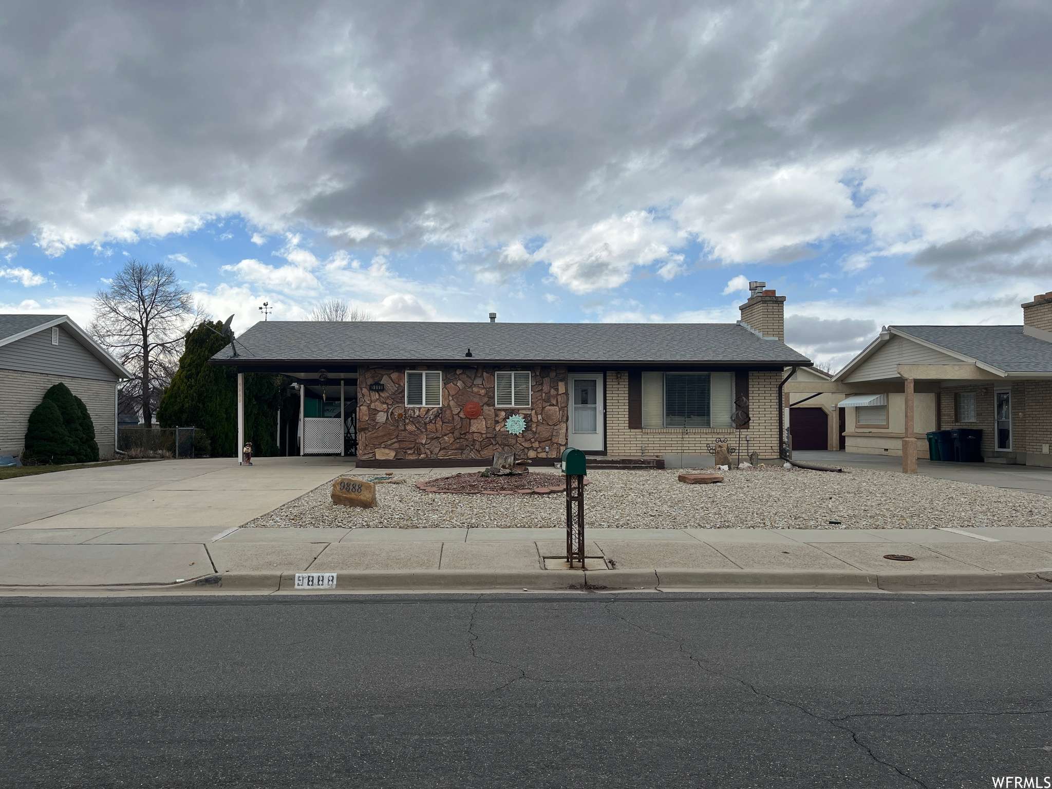 9888 S 475 E, Sandy, UT 84070