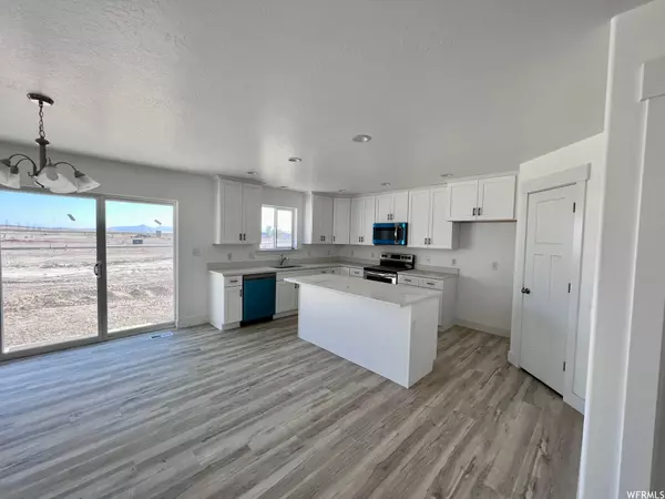 Eagle Mountain, UT 84005,2287 E CINDER LN #631