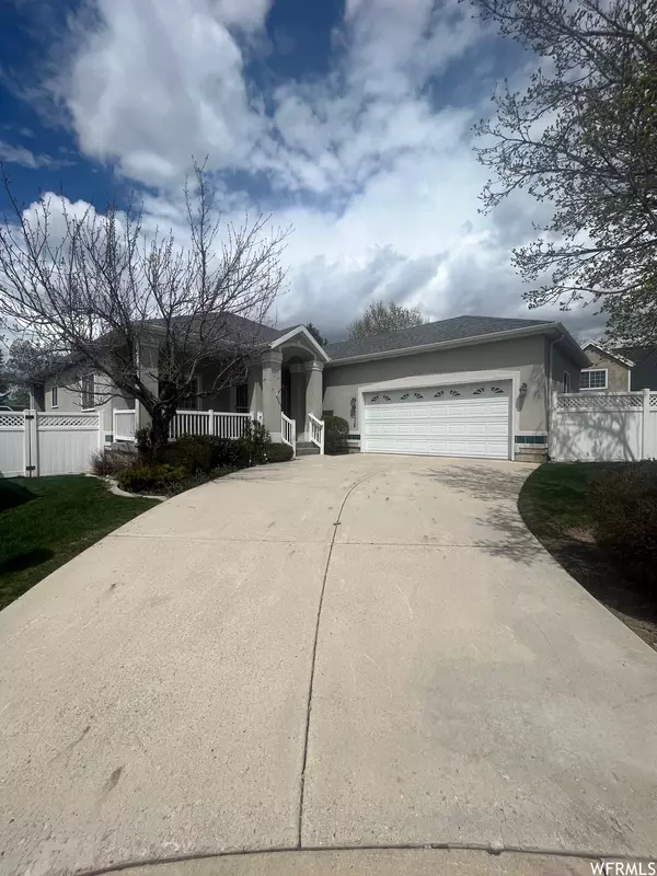 Midvale, UT 84047,7076 S VILLAGE PL