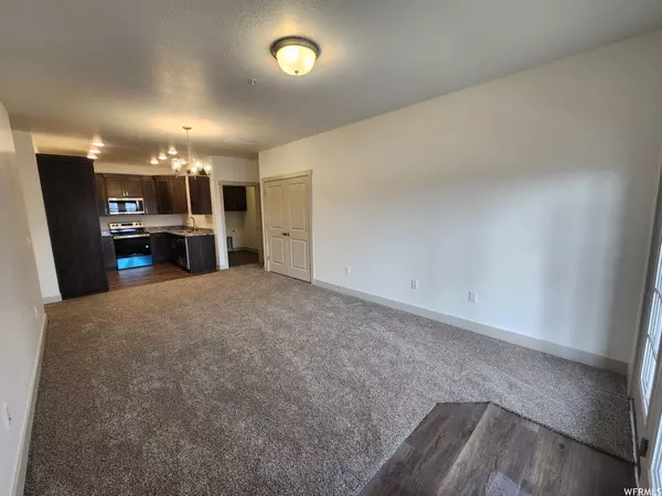 Logan, UT 84341,143 W 1525 N #118