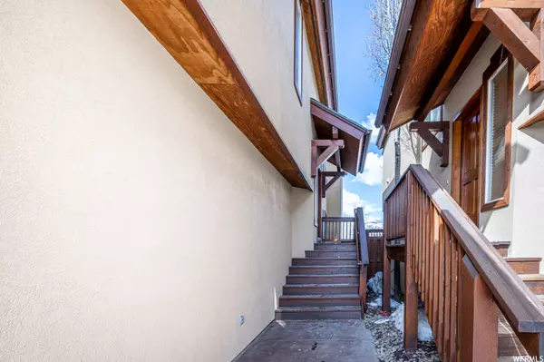 Park City, UT 84098,6637 TROUT CT