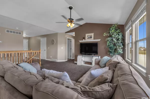 Pleasant View, UT 84404,2240 PEBBLEBROOK RD