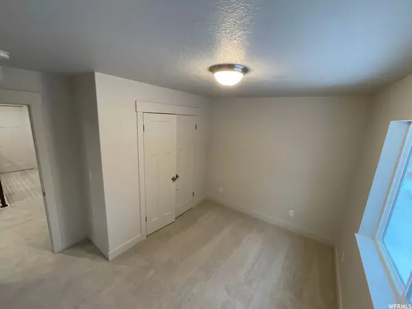 Washington Terrace, UT 84405,4938 S 475 W