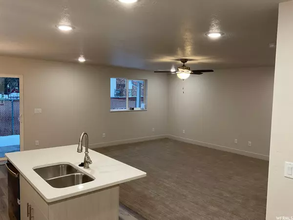 Washington Terrace, UT 84405,4938 S 475 W