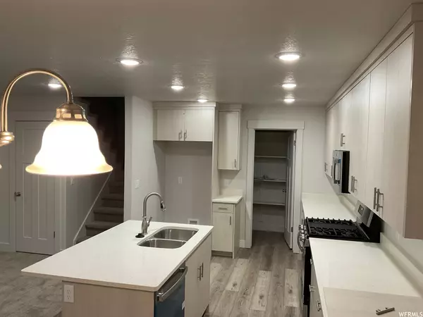 Washington Terrace, UT 84405,4938 S 475 W