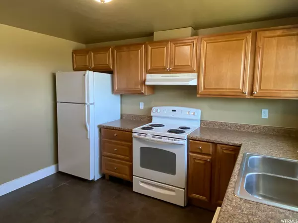 Huntington, UT 84528,65 S 100 E