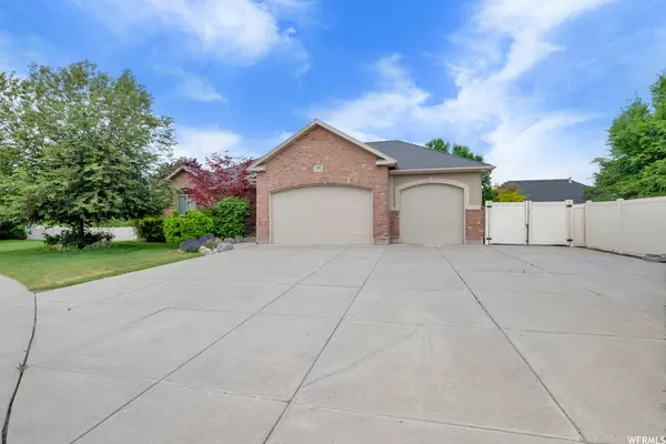 West Point, UT 84015,65 N ASPEN CV W