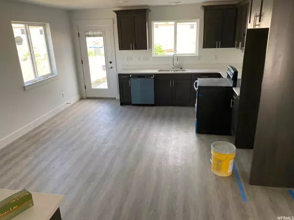 Clearfield, UT 84015,178 S 50 W #8