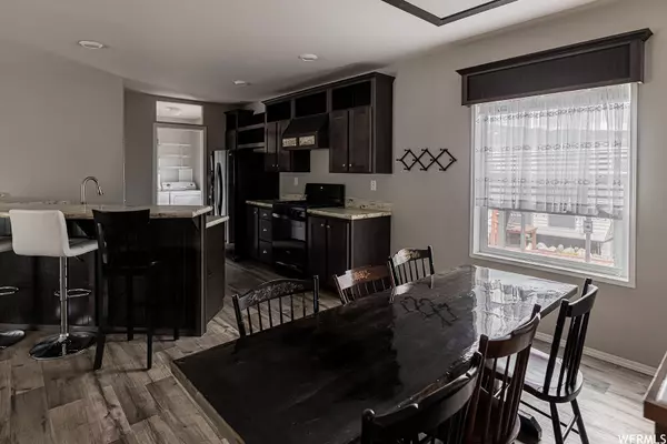 Marysvale, UT 84750,341 S 770 W