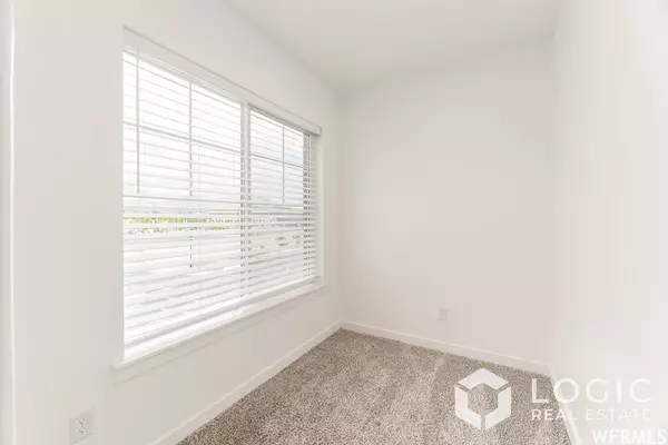 Herriman, UT 84096,13006 S KEEGAN DR #G301