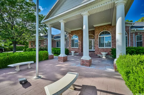 Riverton, UT 84065,1214 W SUN RIVER DR