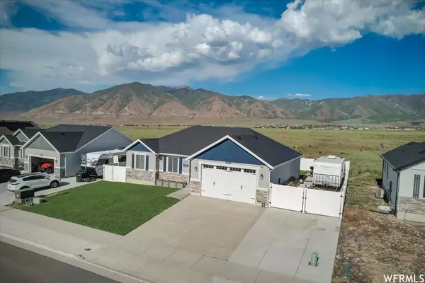 Tooele, UT 84074,1868 N 370 E