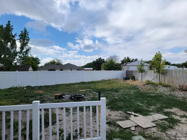 Riverton, UT 84065,12190 S 2160 W