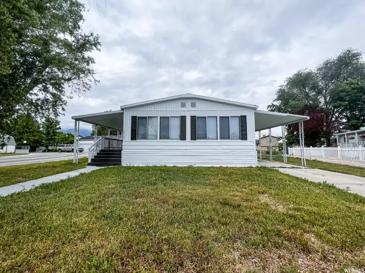 Farr West, UT 84404,1111 N 2000 W #313