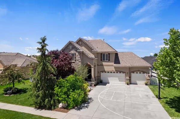 Kaysville, UT 84037,796 WIND MILL LN