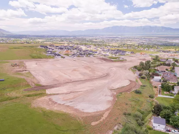 Hyde Park, UT 84318,1124 E 200 N #38