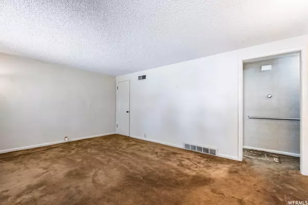 Salt Lake City, UT 84104,1311 S MONTGOMERY ST