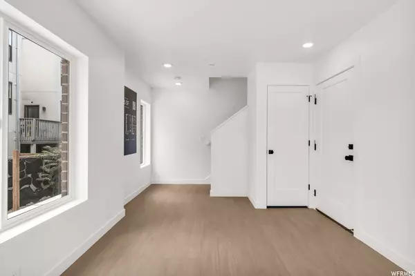 Salt Lake City, UT 84103,723 N 300 W #11