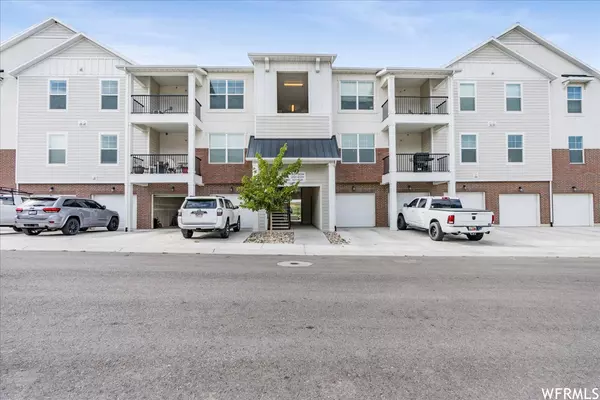 Lehi, UT 84043,4336 W 1850 N #L304