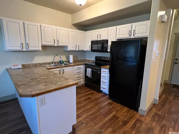 Provo, UT 84606,82 E 300 N