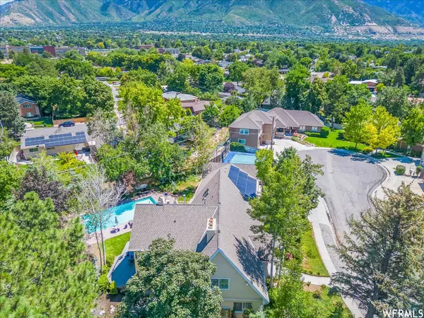 Holladay, UT 84124,2141 E MARRWOOD CIR S