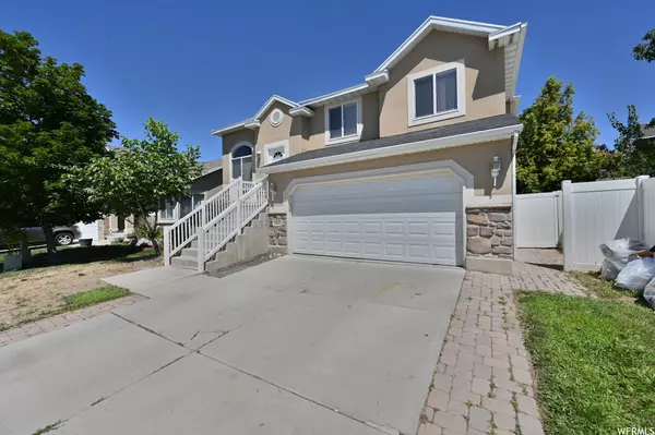 Lehi, UT 84043,1942 W 2250 N