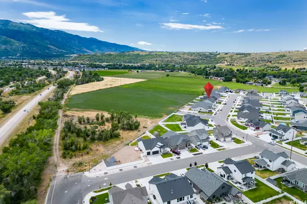 South Weber, UT 84405,6852 S RIVER WAY