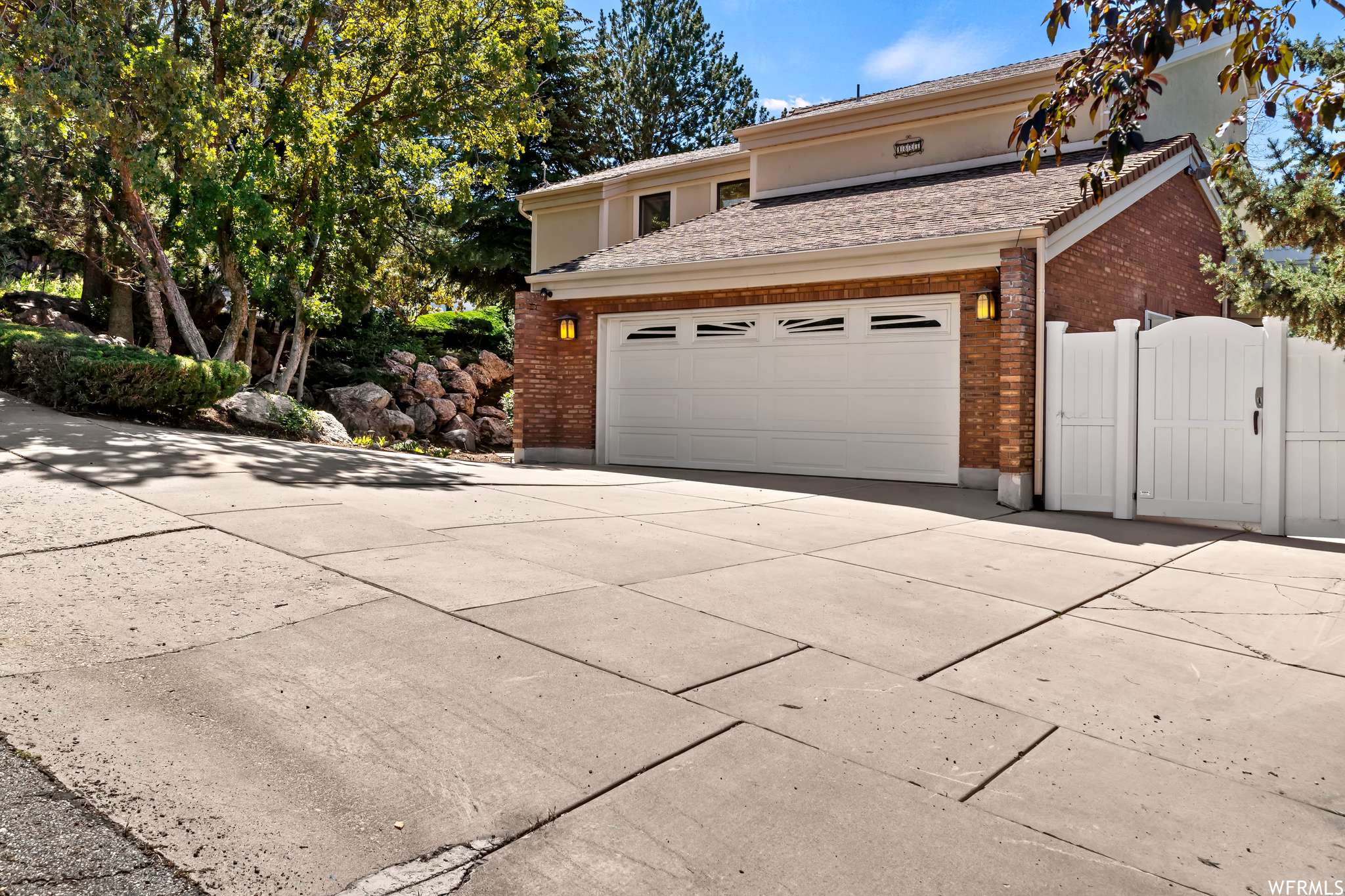 Ogden, UT 84403,1821 E VALLEY VIEW CIR S
