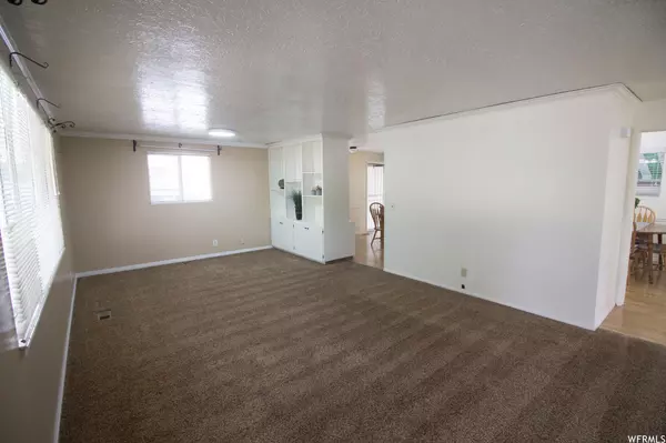 Washington Terrace, UT 84405,5139 S 300 W