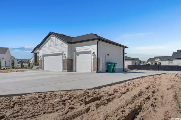 Lehi, UT 84043,684 W 1460 S #50