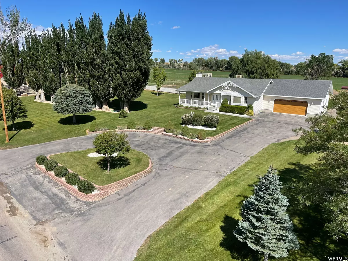 Ferron, UT 84523,340 N 800 W