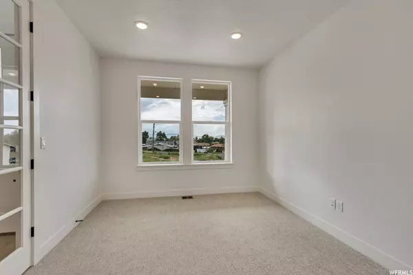 Pleasant Grove, UT 84062,903 E 200 S