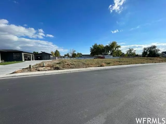 Lindon, UT 84042,755 W 250 N #5