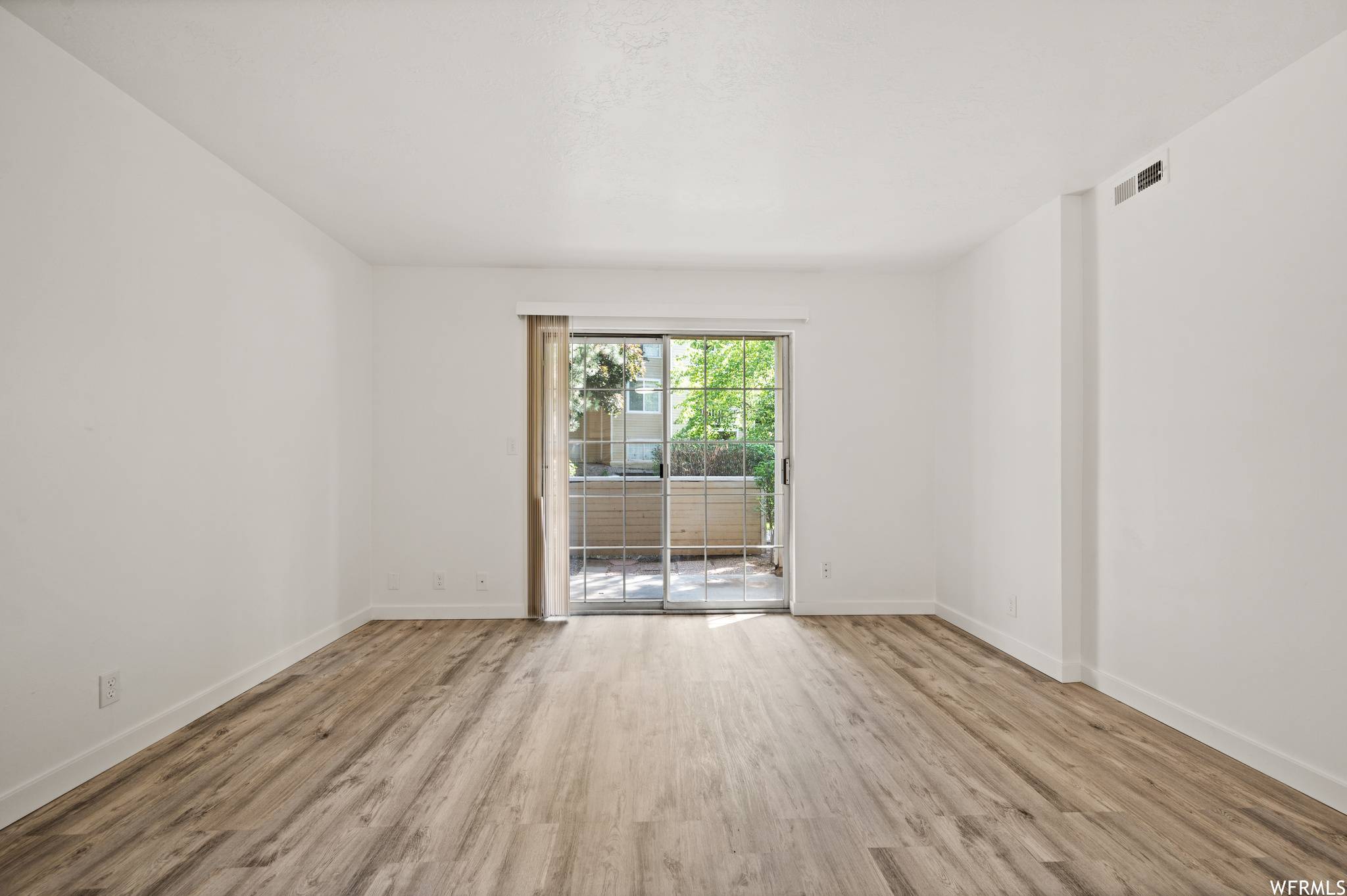 Midvale, UT 84047,1205 E WATERSIDE CV S #13
