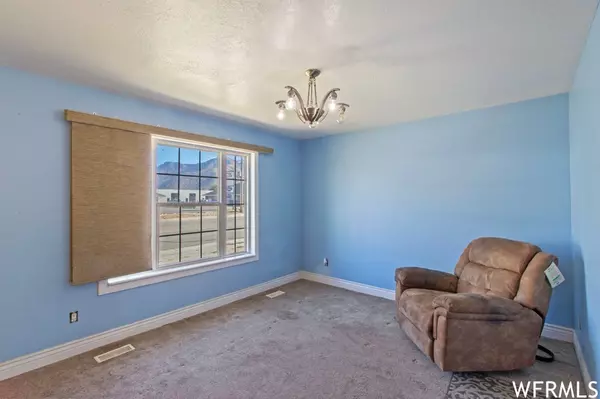 Hyrum, UT 84319,145 N 800 E