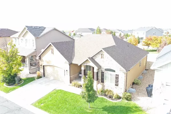 Kaysville, UT 84037,837 W SADDLEBROOK DR