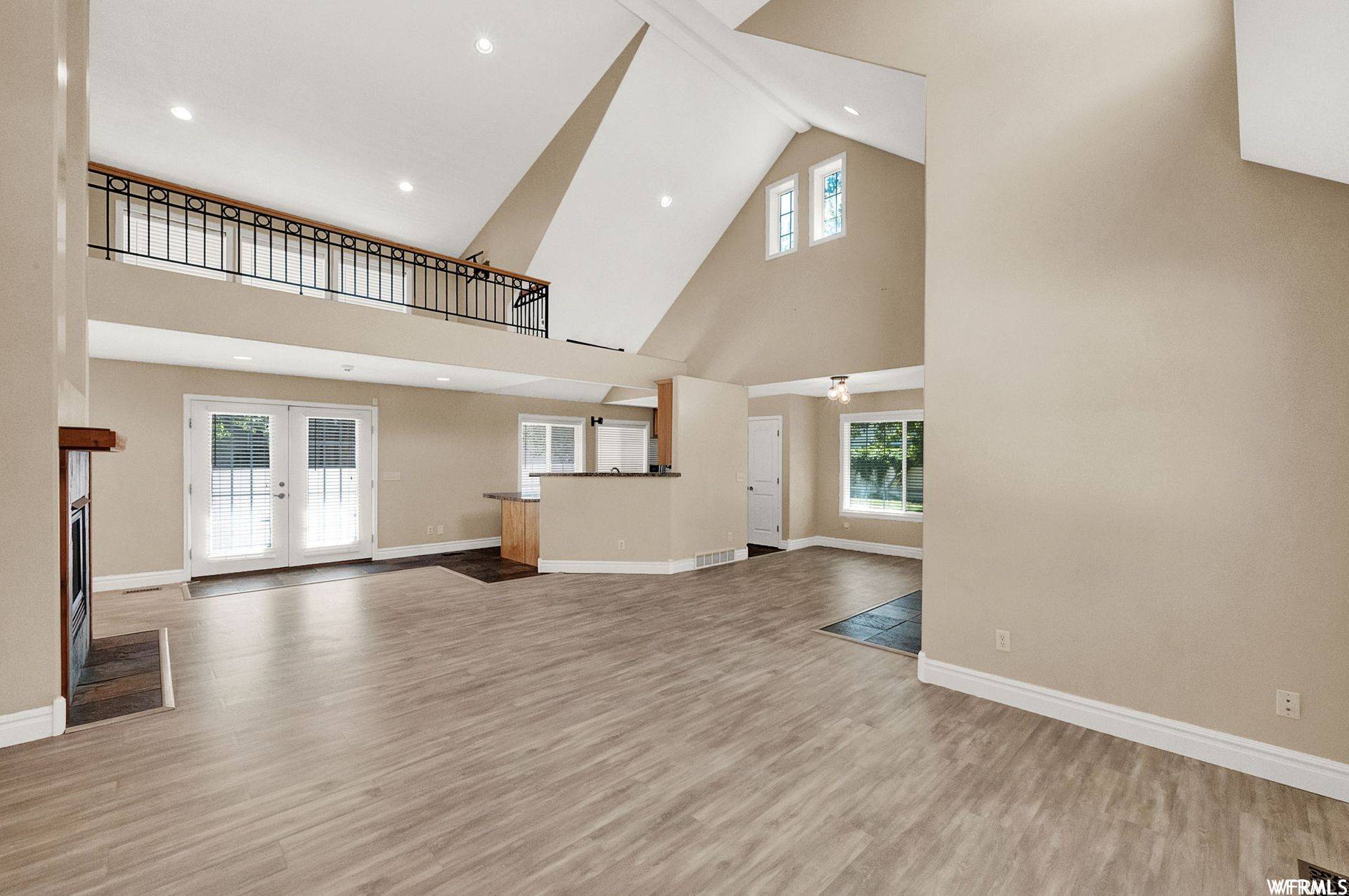 Cottonwood Heights, UT 84121,2282 E 6450 S
