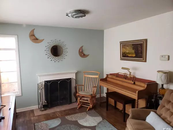 Holladay, UT 84121,6286 S BOXWOOD RD E