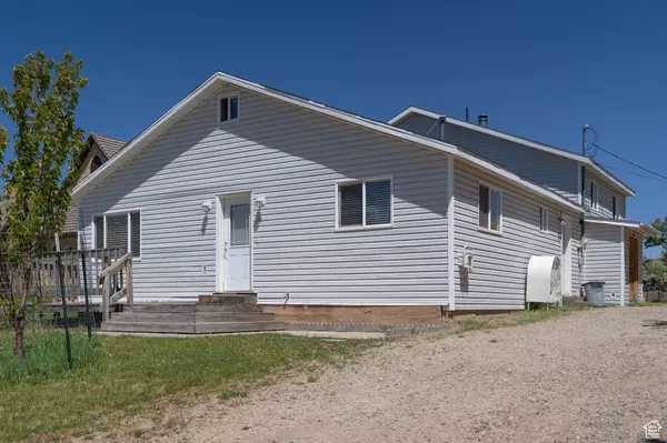 Monticello, UT 84535,49 E 400 S