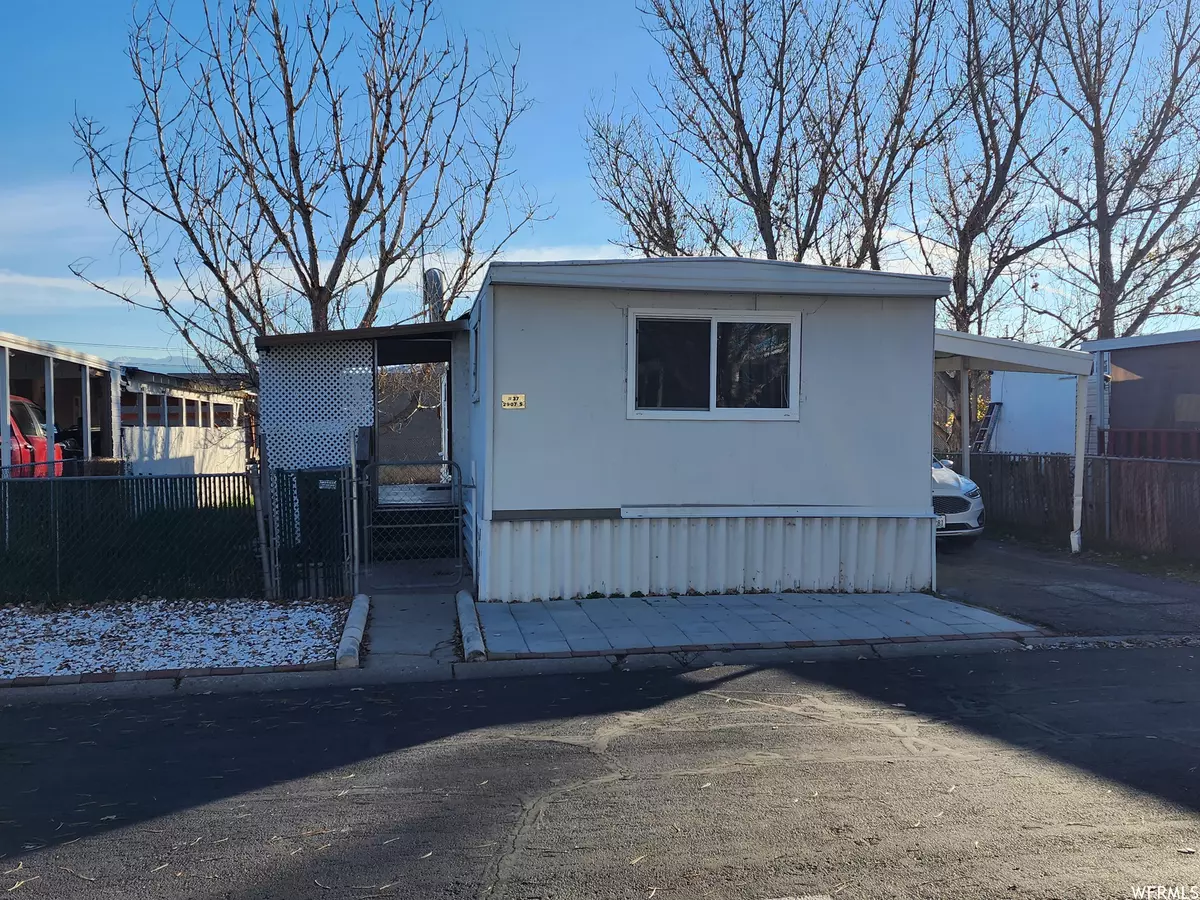 West Valley City, UT 84119,2907 S 2500 W #37