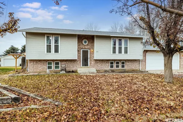 West Point, UT 84015,605 N 2300 W