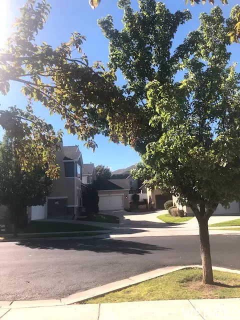 Herriman, UT 84096,5084 W FORTROSE DR