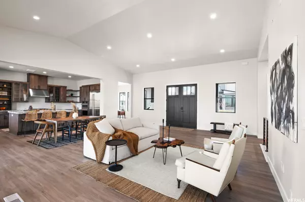 Salt Lake City, UT 84121,7848 S DANISH PINE LN #113